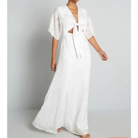 NWT Hutch Love in the Abstract White Maxi Dress Size 2‎